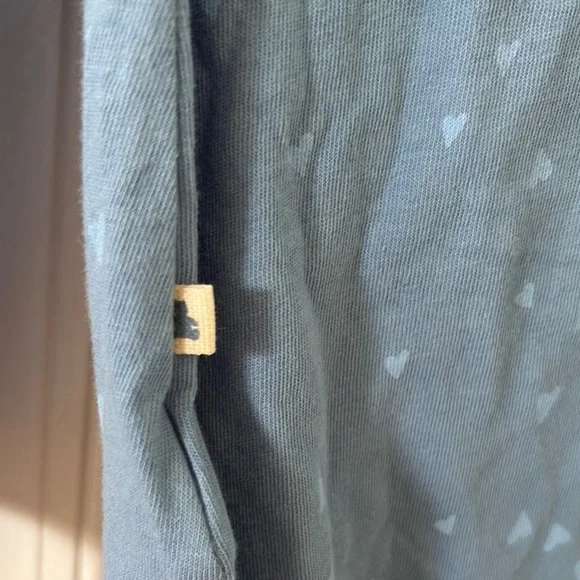 Baby GAP Blue Heart Top - Picture 9 of 9